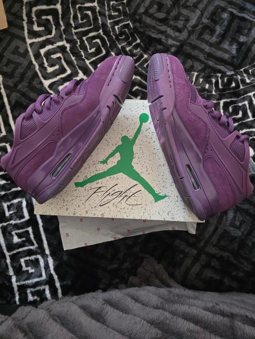 Buy & Sell New Lodge Barnsley - Photos for Nike Air Jordan 4 RM V/Purple UK6.5 *BNWT