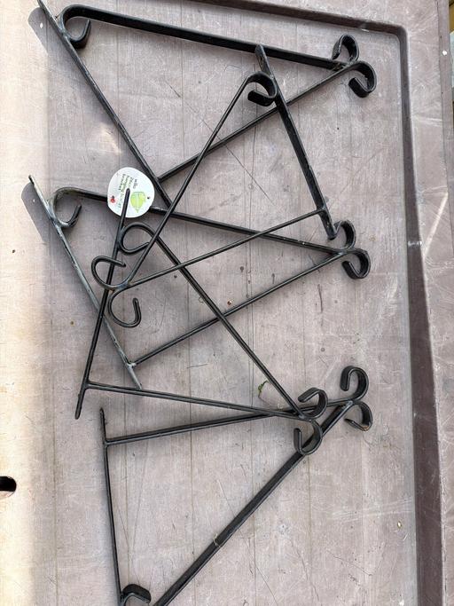 Buy & Sell Tividale Sandwell - Photos for 5 hanging basket brackets