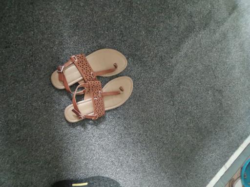 Buy & Sell Four Oaks Birmingham - Photos for sandles