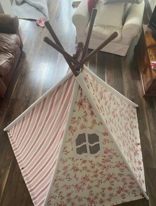 Buy & Sell Aigburth Liverpool - Photos for GLTC floral teepee