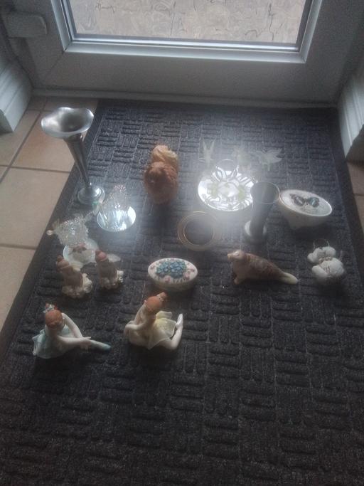 Buy & Sell Streetly Walsall - Photos for BOX OF SMALL TRINKETS