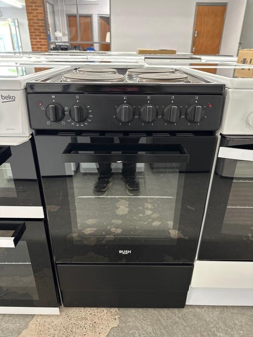Buy & Sell Park Village Wolverhampton - Photos for Bush 50cm Solid Plate Electric Cooker