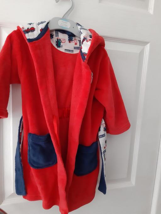 Buy & Sell South Hylton Sunderland - Photos for kids d gown thomas