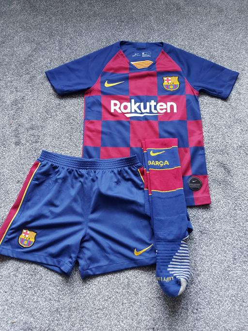 Buy & Sell Chesterfield Chesterfield - Photos for Barcelona fc kit