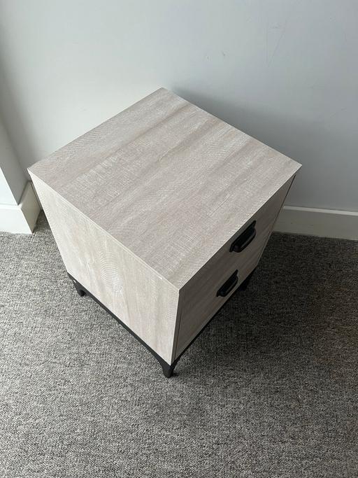 Buy & Sell Park Royal North West London - Photos for Bedside table *2