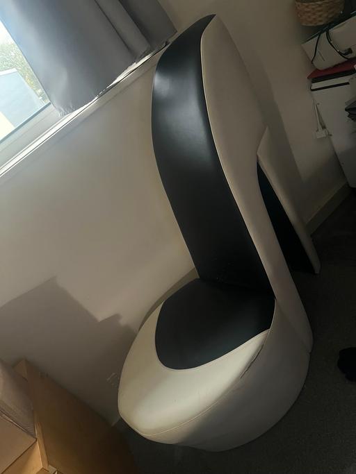 Buy & Sell Park Farm Industrial Estate Redditch - Photos for High Heel Chair-Black&White Statement chair