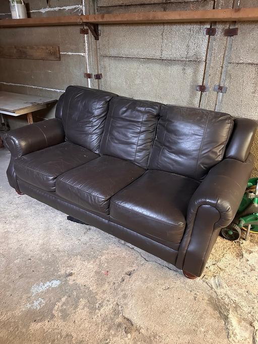 Buy & Sell Bedworth Nuneaton and Bedworth - Photos for 3 seater brown real leather sofa