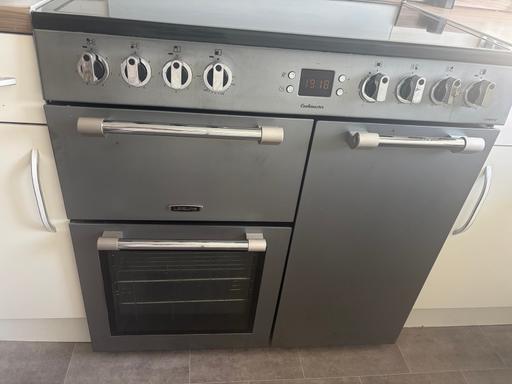 Buy & Sell Gillingham Business Park Medway - Kent - Photos for Electric oven with extractor fan