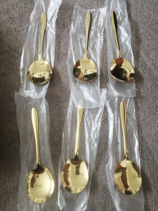 Buy & Sell Heath Town Wolverhampton - Photos for New pack 6 gold metal large spoons