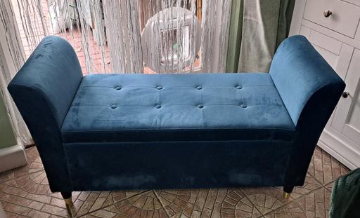 Buy & Sell Aldwych Central London - Photos for Teal Velvet Storage Ottoman