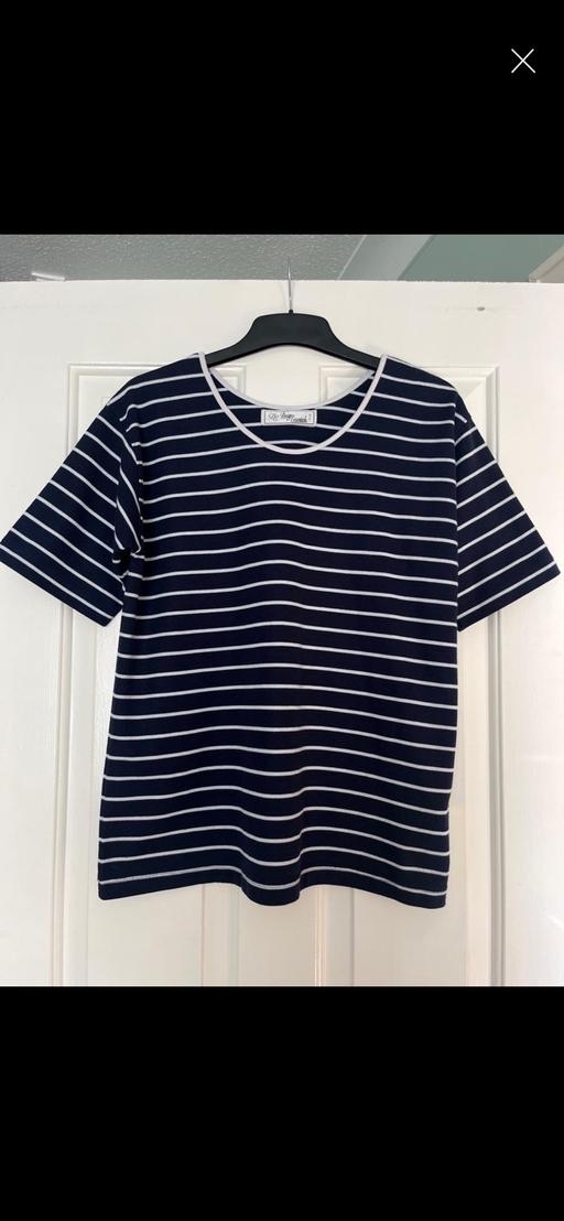 Buy & Sell Eaglescliffe Stockton-on-Tees - Photos for Striped T Shirt Size M/L