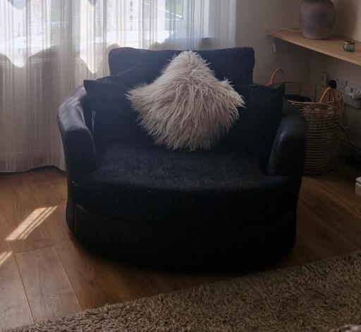 Buy & Sell Hall Green Birmingham - Photos for black swivel love seat sofa chair