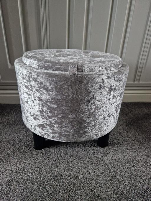 Buy & Sell Scholes Rotherham - Photos for Large crushed silver storage stool