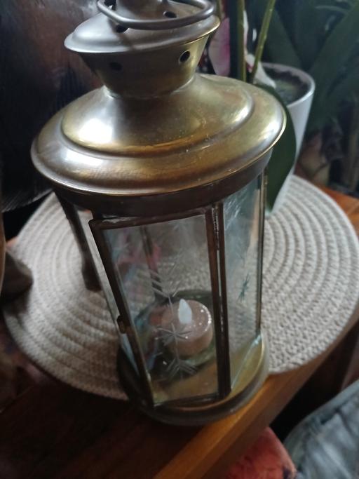 Buy & Sell Netherton Dudley - Photos for brass lamp 8 ins high