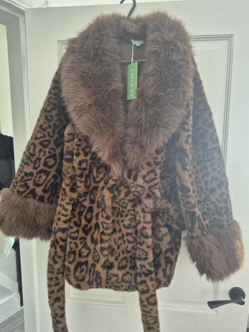 Buy & Sell Penn Fields Wolverhampton - Photos for animal print short coat