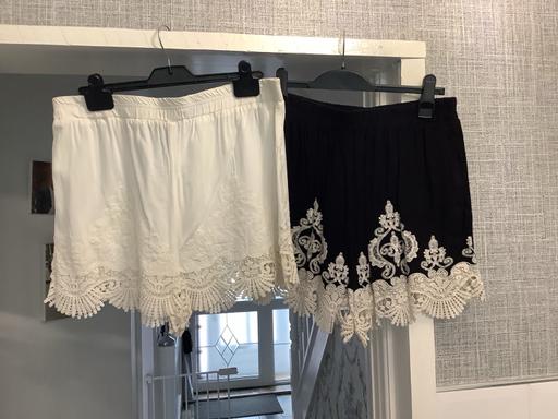 Buy & Sell Woodsetton Dudley - Photos for New look shorts L