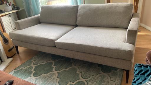 Buy & Sell Derry Downs South East London - Photos for 3 seater sofa - Open to offers!