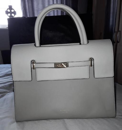 Buy & Sell Leavesden Watford - Photos for FIORELLI HAND BAG