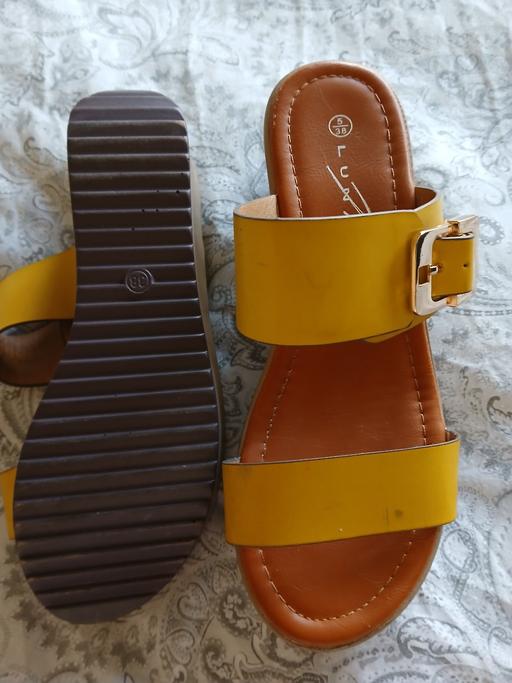 Buy & Sell Oxley Wolverhampton - Photos for lunar slip on wedge vgc