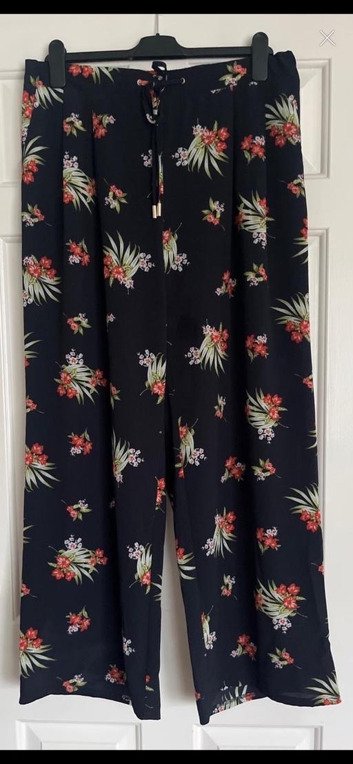 Buy & Sell Eaglescliffe Stockton-on-Tees - Photos for Wide Leg Trousers Size 16