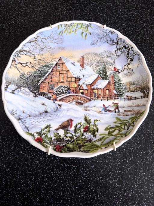 Buy & Sell Woodthorpe Charnwood - Photos for Dream cottages winter Peter riverford plate
