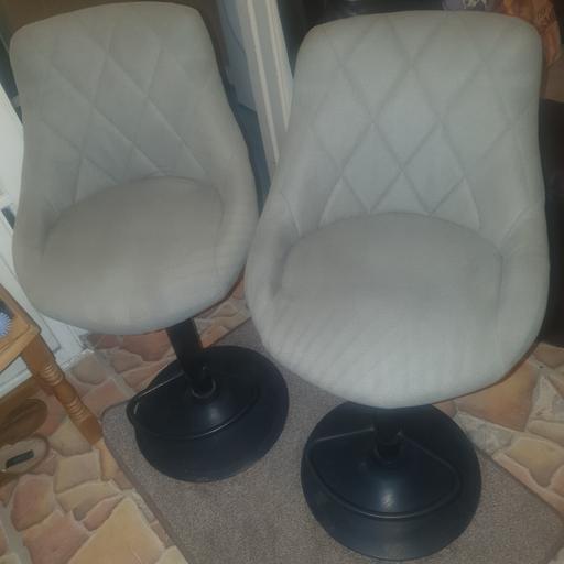 Buy & Sell Pensnett Dudley - Photos for 2 Grey Fabric Bar Stools , Black Base , VGC