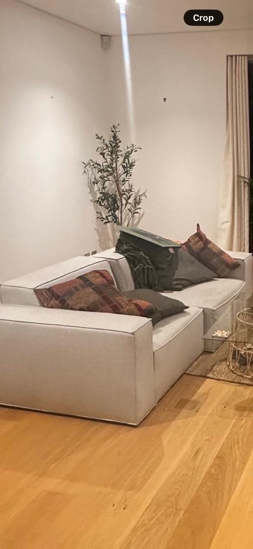 Buy & Sell Wapping East London - Photos for 3 seater modular white grey sofa