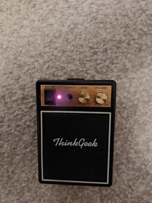 Vehicles Blakenhall Wolverhampton - Photos for ThinkGeek Electronic Mini Music Sound Amplifi
