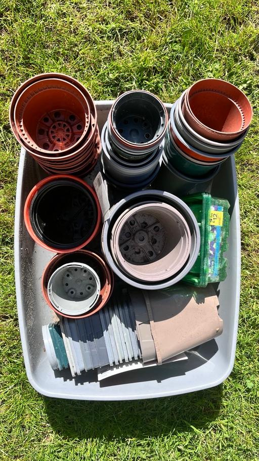 Buy & Sell South Hornchurch East London - Photos for Free plant pots