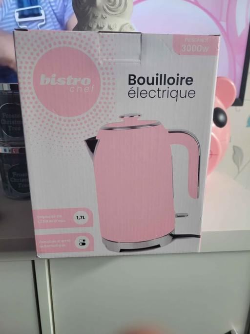 Buy & Sell Castle Bromwich Solihull - Photos for pink kettle