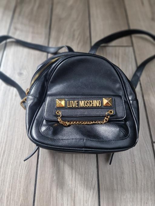 Buy & Sell Scholes Rotherham - Photos for Love Moschino ladies black back pack