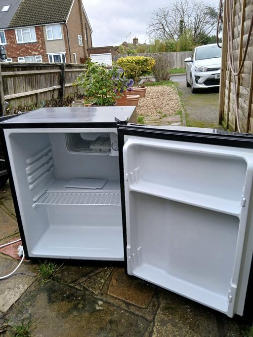 Buy & Sell Horsell Woking - Photos for IceQ mini fridge