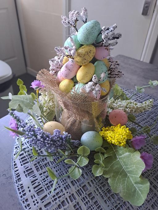 Buy & Sell Gleadless Valley Sheffield - Photos for easter arrangement
