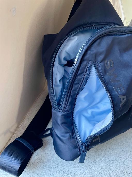 Buy & Sell Surbiton Kingston upon Thames - Photos for Sweaty Betty Bag/backpack