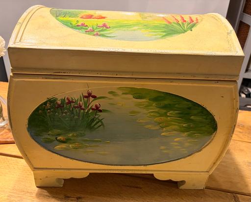 Buy & Sell Stoneycroft Liverpool - Photos for Small vintage trinket box