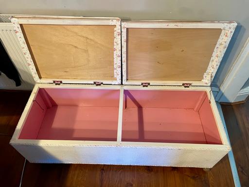 Buy & Sell Sandfield Park Liverpool - Photos for Large Lloyd loom double ottoman on wheels