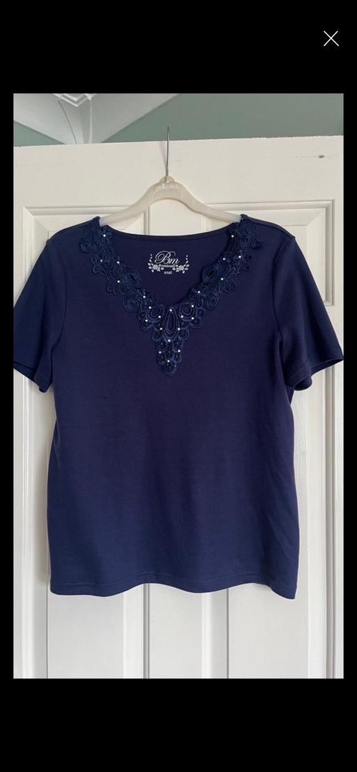 Buy & Sell Eaglescliffe Stockton-on-Tees - Photos for Navy T Shirt Size S