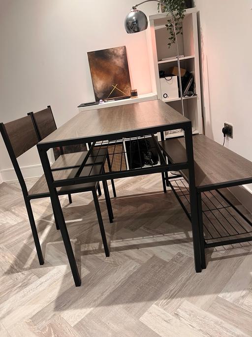 Buy & Sell Cockfosters Barnet - Photos for Dining Table Set - Rustic Brown