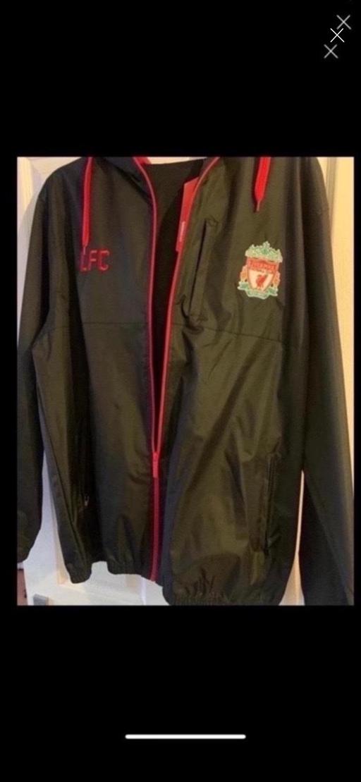 Buy & Sell Walton Liverpool - Photos for Mens LFC waterproof jacket size XL
