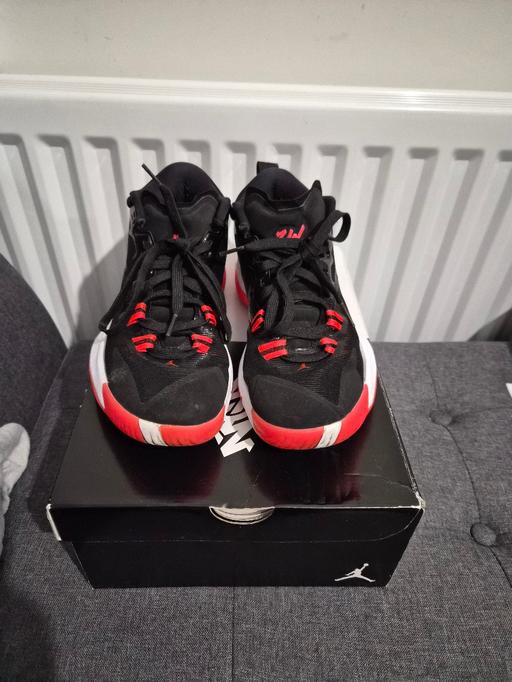 Buy & Sell Holloway North London - Photos for Jordan Zion 1