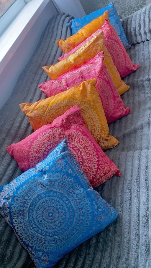 courses Birchills Walsall - Photos for Mehndi covers and cushions