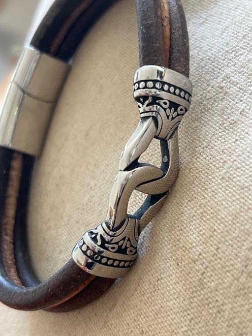 Buy & Sell Ovingdean Brighton - Photos for Leather bracelet