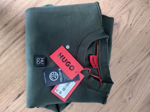 Buy & Sell Woolwich South East London - Photos for Hugo boss Sweatshirt L