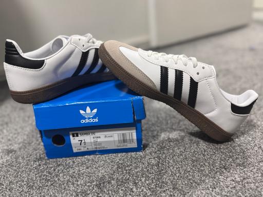 Buy & Sell Southall Ealing - Photos for Adidas samba og