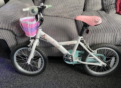 Buy & Sell Stockport Town Centre Stockport - Photos for Girls 16inch Apollo Butterfly bike
