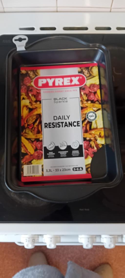 Buy & Sell Bilston Wolverhampton - Photos for brand new Pyrex tray