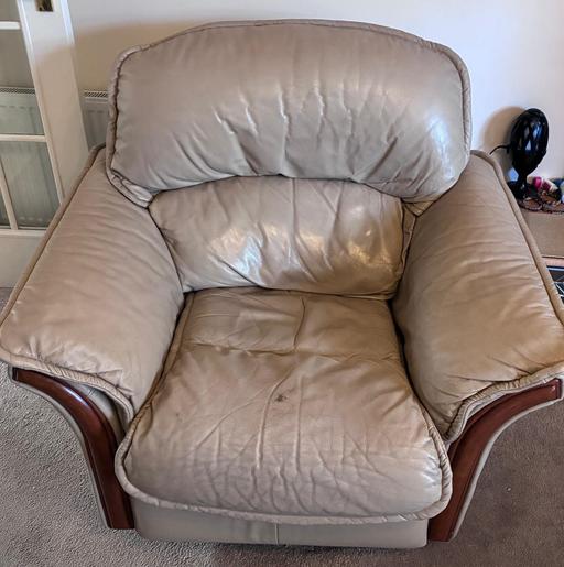 Buy & Sell Littleton Winchester - Photos for armchair