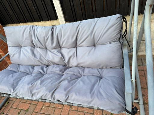 Buy & Sell Low Stubbin Rotherham - Photos for swing chair cushions