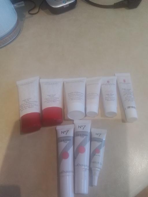 Buy & Sell Aldridge Walsall - Photos for LARGE COLLECTION OF ELIZABETH ARDEN & NO7