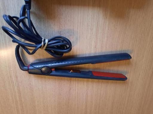 Buy & Sell Oxley Wolverhampton - Photos for Jemela limited ghd 5.0 cherry blossom
